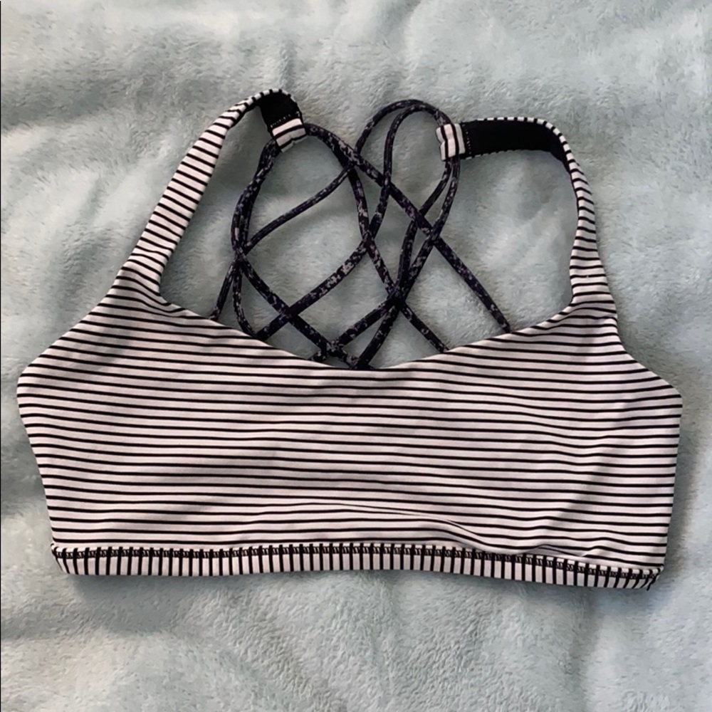 size 4, lululemon sports bra!